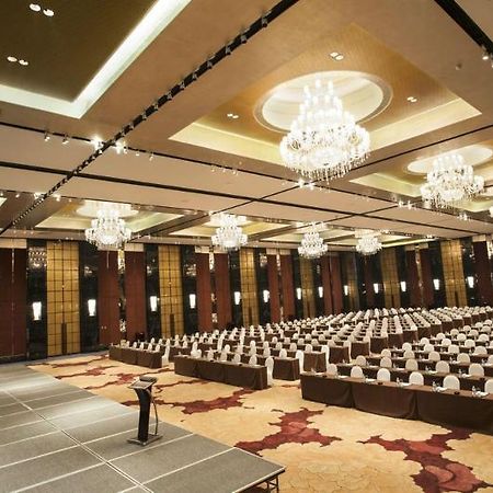 Palace Garden Hotel And Resorts Beijing Exterior photo
